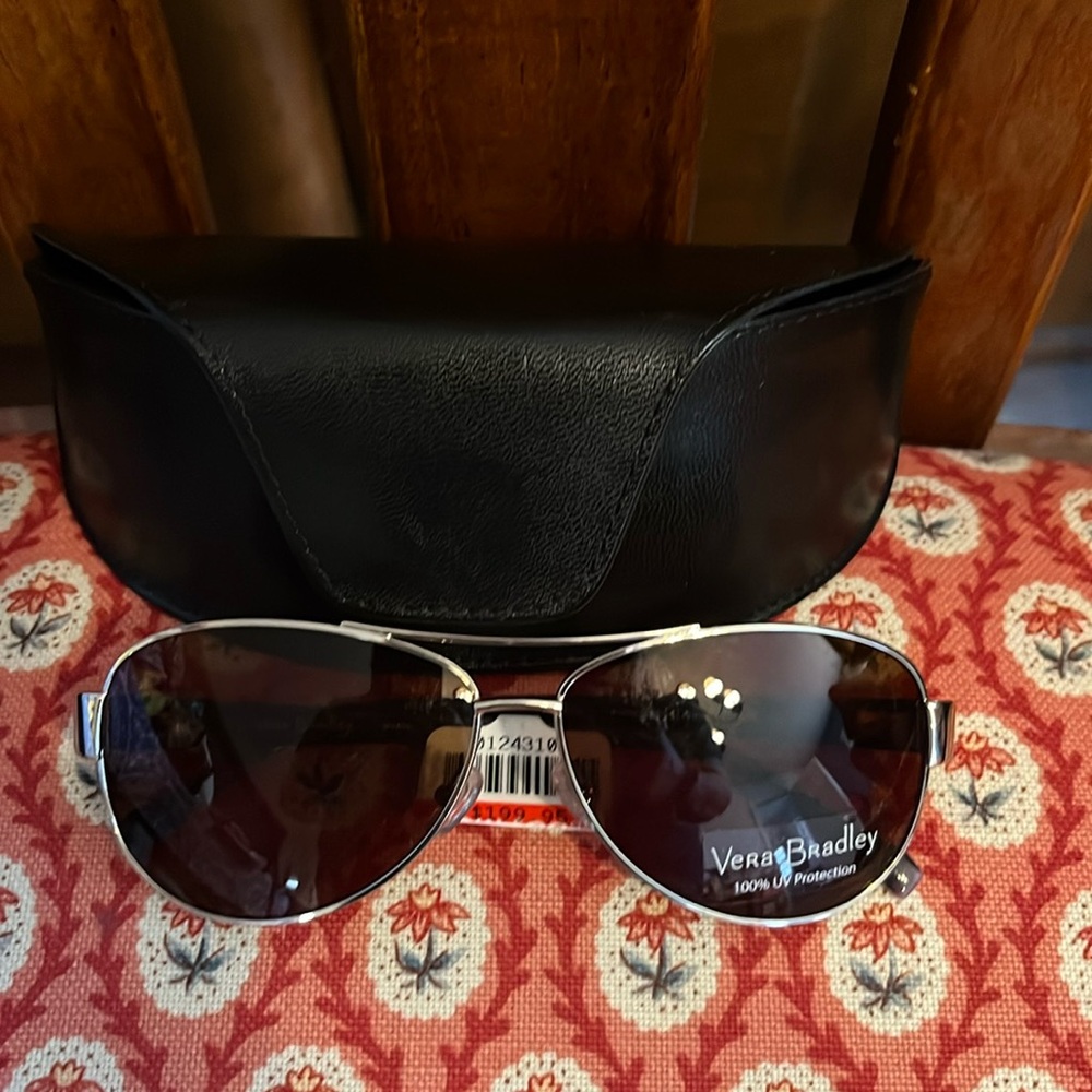 Vera Bradley Aviator Sunglasses “Portobello Road” NWT